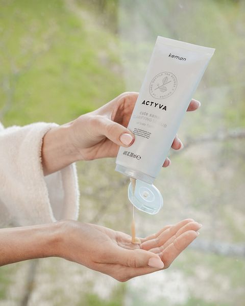 Скраб для шкіри голови Actyva Cute Sana Clarifying Scrub, 200 мл 0271207 фото